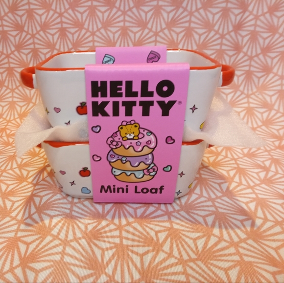 Hello Kitty Mini Loaf Pans 2pk New - Picture 1 of 5